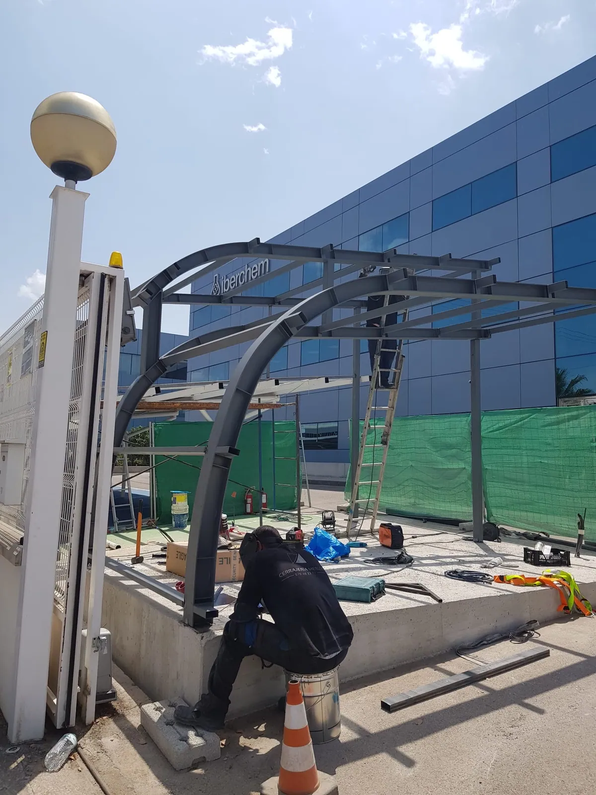 Acero Inoxidable — Estructura y detalle